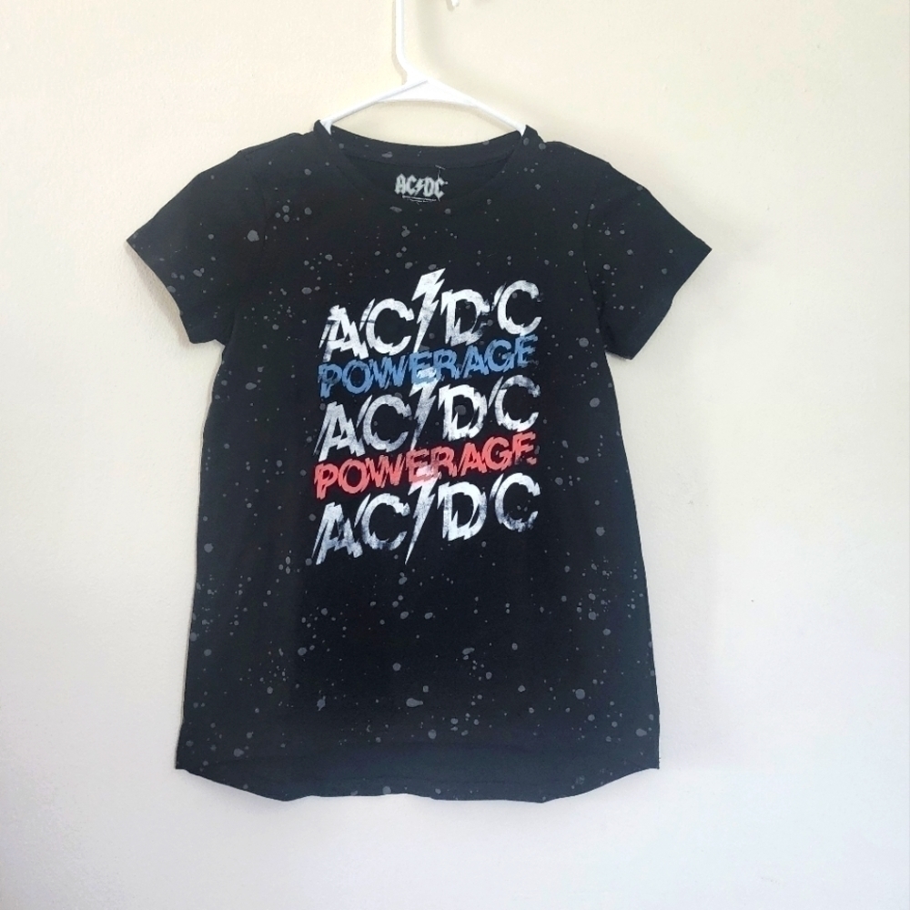 NWT Unisex ACDC multi logo t-shirt size 10/12 - Picture 1 of 5